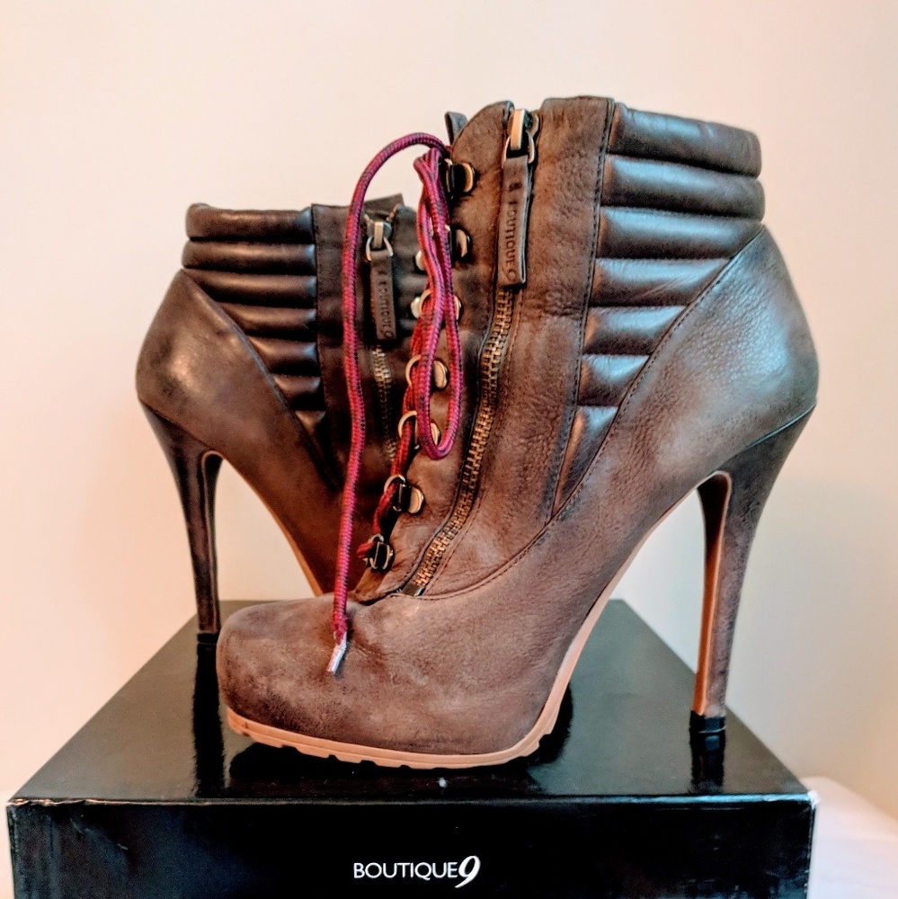 Boutique 9 "BTARAEL" Platform Bootie